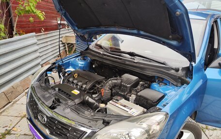 KIA cee'd I рестайлинг, 2011 год, 700 000 рублей, 6 фотография