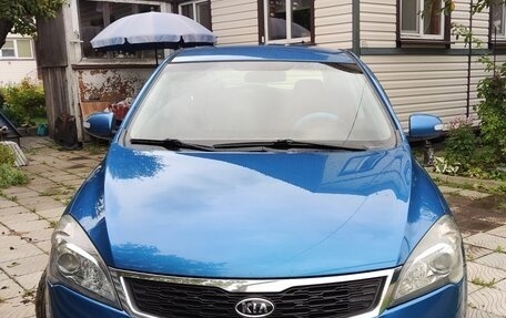 KIA cee'd I рестайлинг, 2011 год, 700 000 рублей, 2 фотография