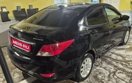 Hyundai Solaris II рестайлинг, 2013 год, 570 000 рублей, 10 фотография