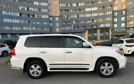 Toyota Land Cruiser 200, 2014 год, 4 450 000 рублей, 2 фотография