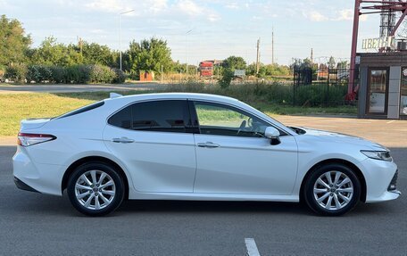 Toyota Camry, 2019 год, 2 580 000 рублей, 4 фотография