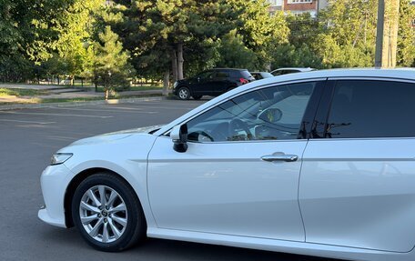 Toyota Camry, 2019 год, 2 580 000 рублей, 9 фотография