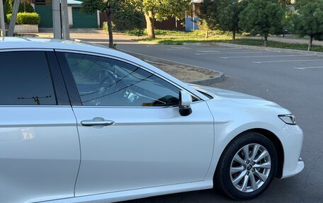Toyota Camry, 2019 год, 2 580 000 рублей, 17 фотография