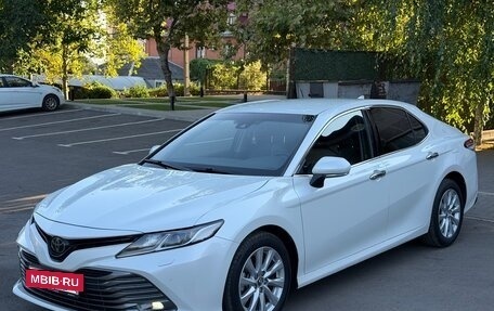 Toyota Camry, 2019 год, 2 580 000 рублей, 10 фотография