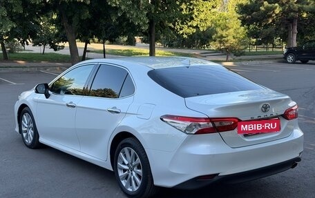 Toyota Camry, 2019 год, 2 580 000 рублей, 12 фотография