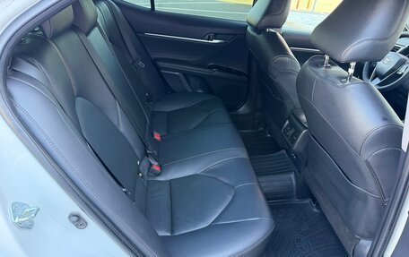 Toyota Camry, 2019 год, 2 580 000 рублей, 24 фотография