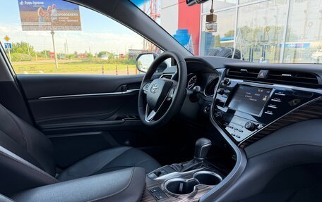 Toyota Camry, 2019 год, 2 580 000 рублей, 28 фотография