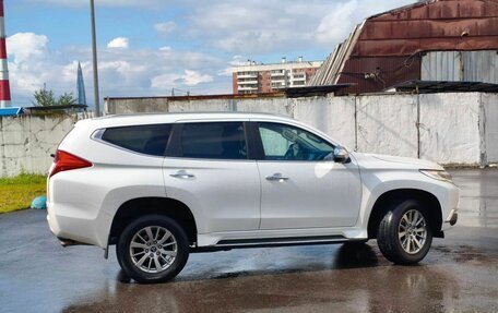 Mitsubishi Pajero Sport III рестайлинг, 2018 год, 2 850 000 рублей, 5 фотография