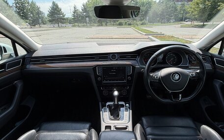 Volkswagen Passat B8 рестайлинг, 2015 год, 1 570 000 рублей, 16 фотография