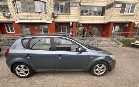 KIA cee'd I рестайлинг, 2008 год, 400 000 рублей, 4 фотография