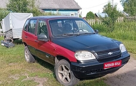 Chevrolet Niva I рестайлинг, 2003 год, 1 фотография