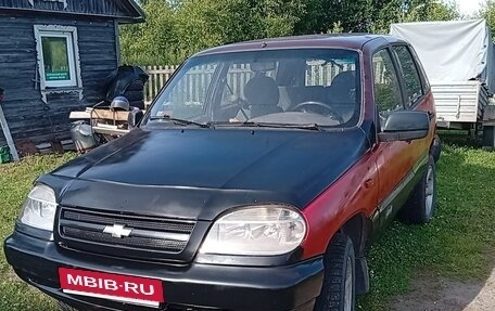 Chevrolet Niva I рестайлинг, 2003 год, 2 фотография