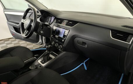 Skoda Octavia, 2017 год, 1 690 000 рублей, 10 фотография