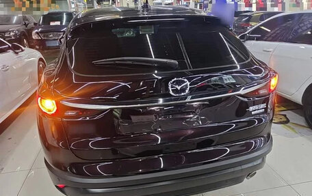 Mazda CX-4, 2023 год, 1 800 000 рублей, 8 фотография