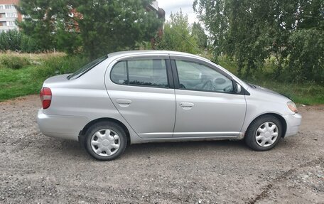 Toyota Platz, 2000 год, 270 000 рублей, 3 фотография