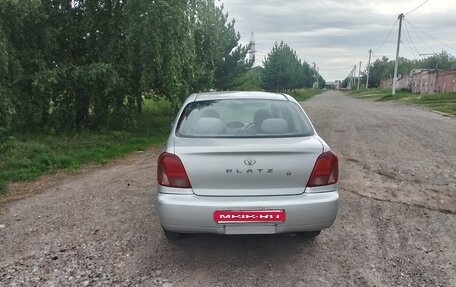 Toyota Platz, 2000 год, 270 000 рублей, 2 фотография