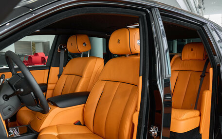 Rolls-Royce Phantom VIII, 2024 год, 59 000 000 рублей, 12 фотография