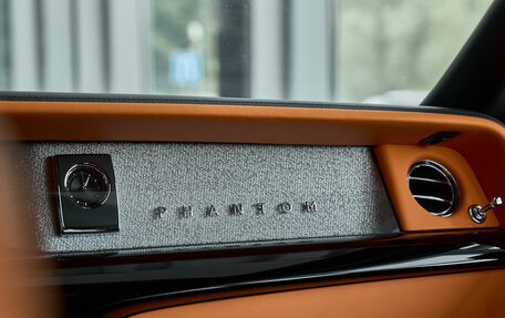 Rolls-Royce Phantom VIII, 2024 год, 59 000 000 рублей, 27 фотография