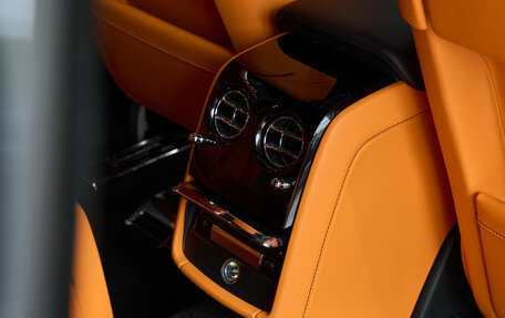 Rolls-Royce Phantom VIII, 2024 год, 59 000 000 рублей, 31 фотография