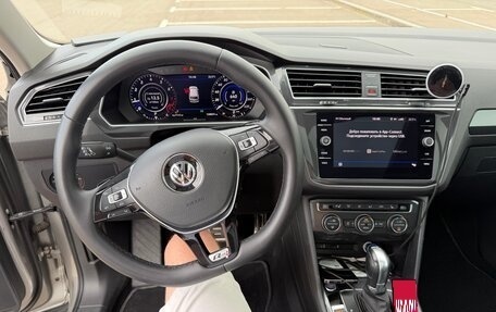 Volkswagen Tiguan II, 2017 год, 2 600 000 рублей, 9 фотография