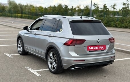 Volkswagen Tiguan II, 2017 год, 2 600 000 рублей, 4 фотография