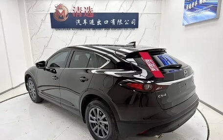 Mazda CX-4, 2023 год, 1 800 000 рублей, 5 фотография