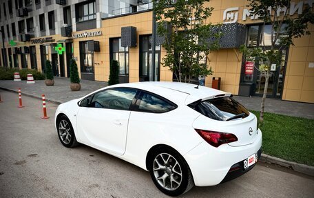 Opel Astra J, 2014 год, 970 000 рублей, 4 фотография