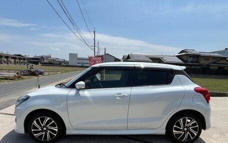 Suzuki Swift V, 2022 год, 899 017 рублей, 8 фотография