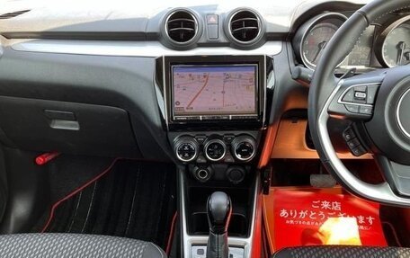 Suzuki Swift V, 2022 год, 899 017 рублей, 15 фотография