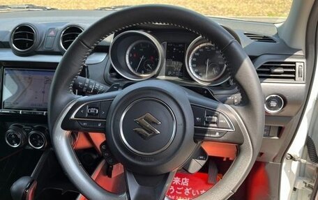 Suzuki Swift V, 2022 год, 899 017 рублей, 13 фотография