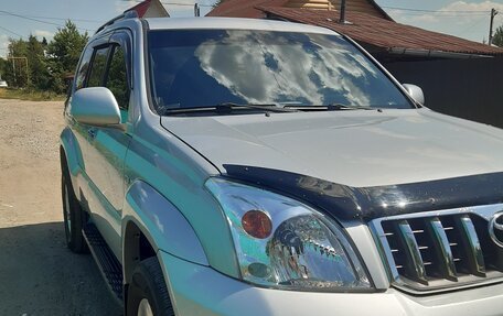 Toyota Land Cruiser Prado 120 рестайлинг, 2008 год, 1 780 000 рублей, 8 фотография