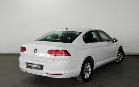 Volkswagen Passat B8 рестайлинг, 2018 год, 2 100 000 рублей, 4 фотография