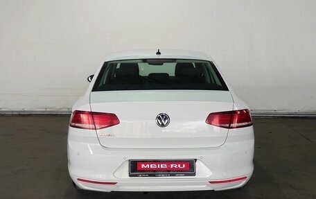 Volkswagen Passat B8 рестайлинг, 2018 год, 2 100 000 рублей, 5 фотография