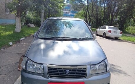 Nissan Liberty, 1999 год, 300 000 рублей, 2 фотография