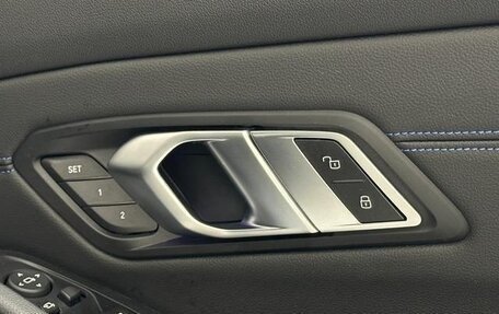 BMW 3 серия, 2022 год, 2 819 700 рублей, 11 фотография