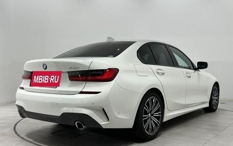 BMW 3 серия, 2022 год, 2 819 700 рублей, 4 фотография