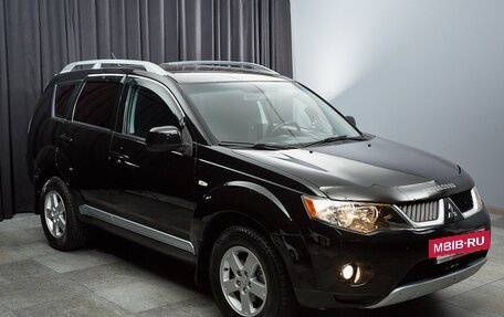 Mitsubishi Outlander III рестайлинг 3, 2007 год, 1 049 000 рублей, 3 фотография