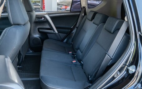 Toyota RAV4, 2017 год, 2 199 000 рублей, 9 фотография