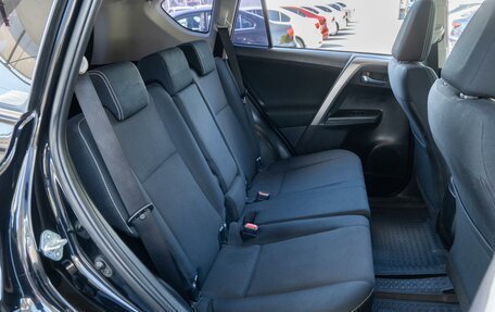 Toyota RAV4, 2017 год, 2 199 000 рублей, 7 фотография