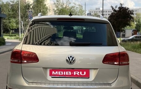 Volkswagen Touareg III, 2011 год, 1 590 000 рублей, 7 фотография