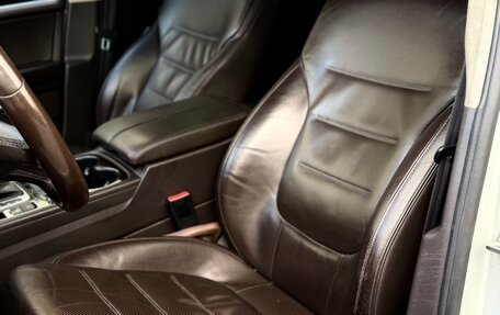 Volkswagen Touareg III, 2011 год, 1 590 000 рублей, 14 фотография