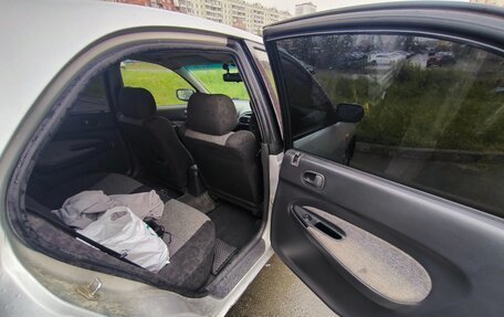 Ford Laser IV, 1996 год, 115 000 рублей, 14 фотография