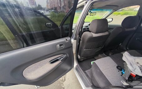 Ford Laser IV, 1996 год, 115 000 рублей, 15 фотография