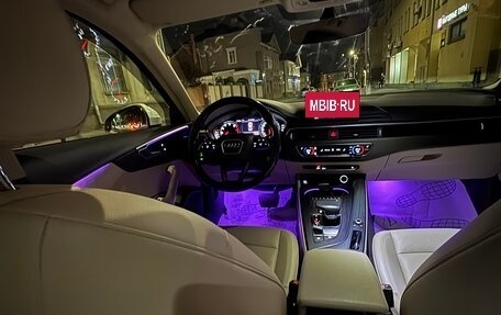 Audi A4, 2018 год, 2 300 000 рублей, 4 фотография