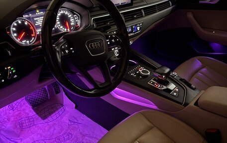 Audi A4, 2018 год, 2 300 000 рублей, 16 фотография