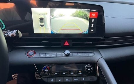 Hyundai Elantra, 2023 год, 1 340 000 рублей, 13 фотография