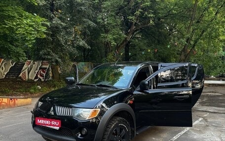 Mitsubishi L200 IV рестайлинг, 2007 год, 1 200 000 рублей, 11 фотография
