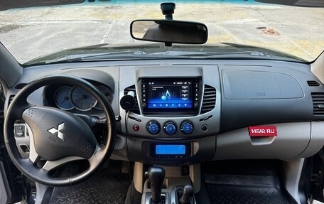Mitsubishi L200 IV рестайлинг, 2007 год, 1 200 000 рублей, 8 фотография