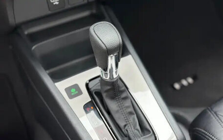 Honda Fit, 2024 год, 1 300 000 рублей, 12 фотография