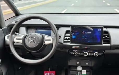 Honda Fit, 2024 год, 1 300 000 рублей, 7 фотография